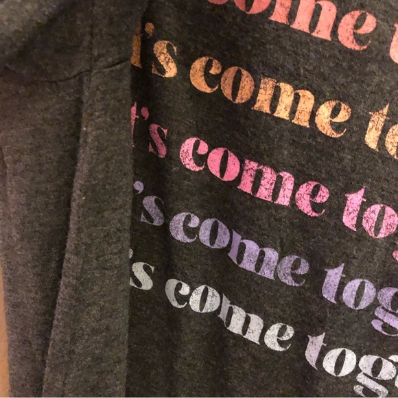 Maurices Let’s Come Together Graphic T-Shirt Rainbow Grey Small - Picture 6 of 6